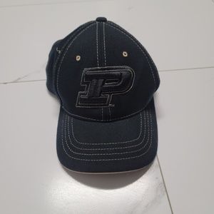 Mens black Purdue University Hat - size M/L